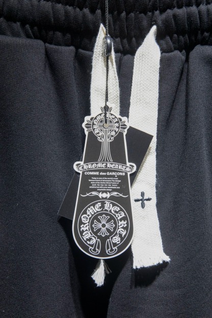 クロムハーツ「Chrome Hearts」ヴィンテージウォッシュ エンブロイダリー カーゴショーツ