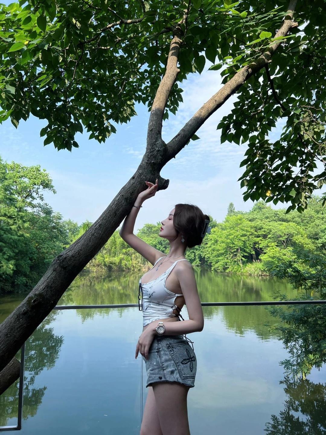 クロムハーツ「Chrome Hearts」プレミアム ストレッチデニム ショートパンツ