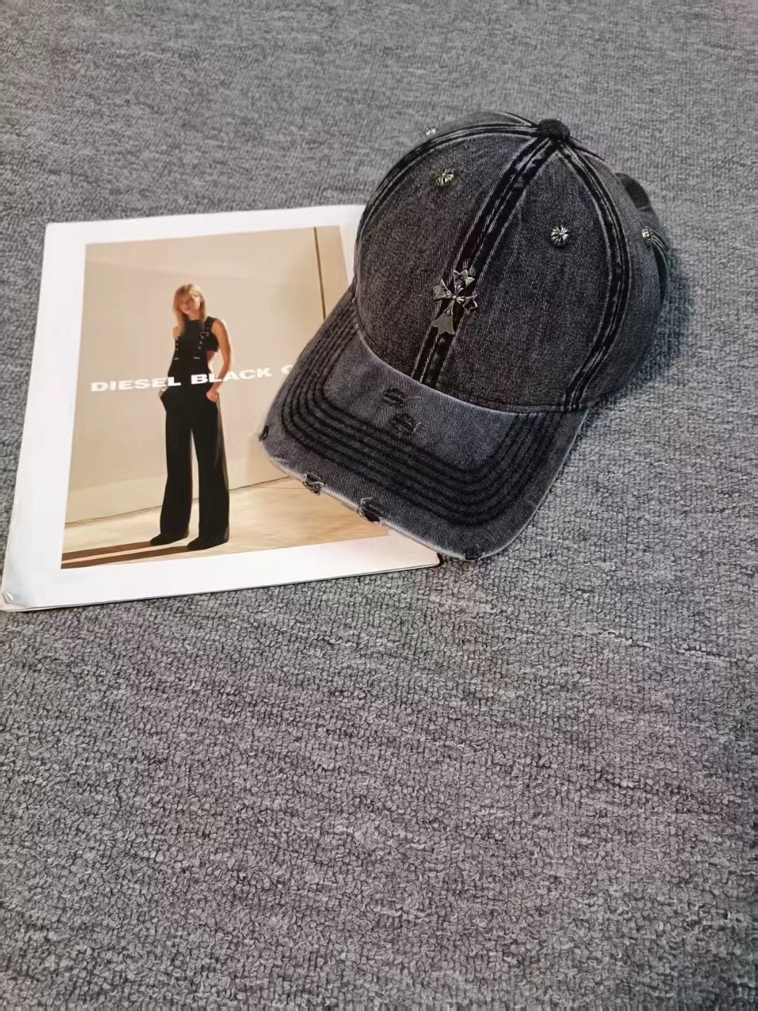 クロムハーツ「Chrome Hearts」ストリート ディストレス スナップバック