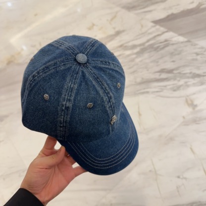 クロムハーツ「Chrome Hearts」ディストレスド スナップバック キャップ