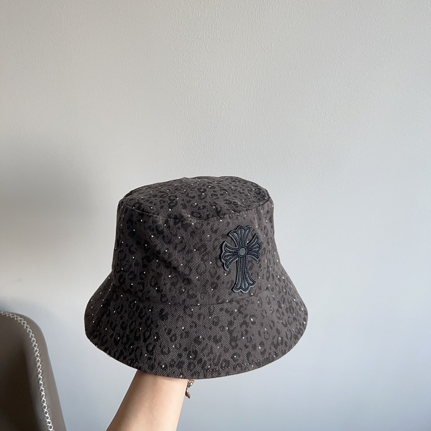 クロムハーツ「Chrome Hearts」レオパード バケットハット