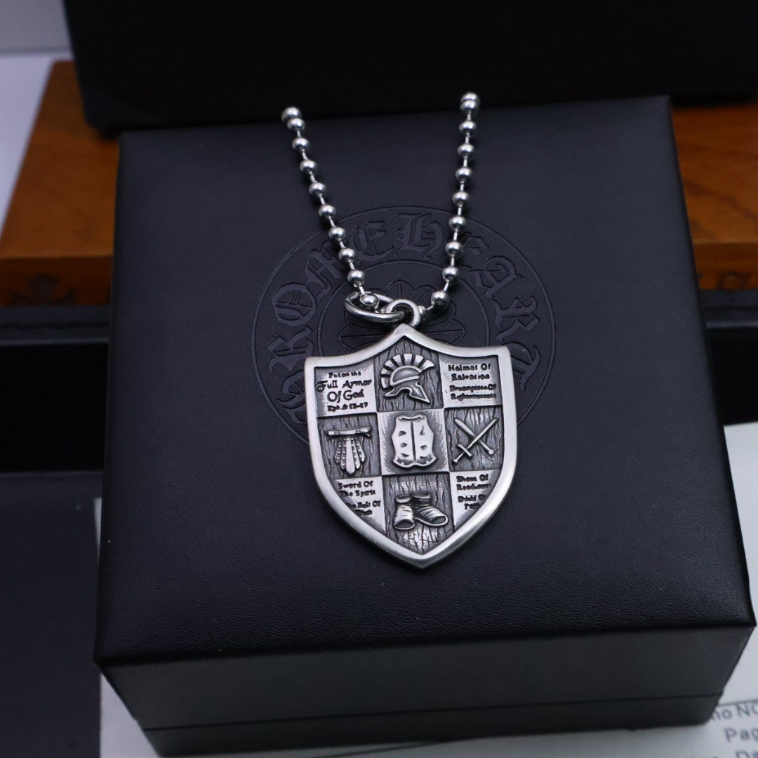 クロムハーツ(𝐂𝐡𝐫𝐨𝐦𝐞 𝐇𝐞𝐚𝐫𝐭)𝐂𝐡𝐫𝐨𝐦𝐞 𝐇𝐞𝐚𝐫𝐭ネックレスですP100