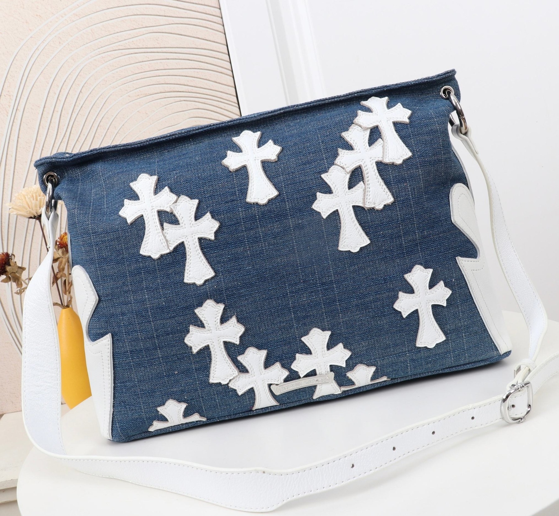 クロムハーツ「Chrome Hearts」クロスデニム レザーショルダーバッグ 45×25×12cm