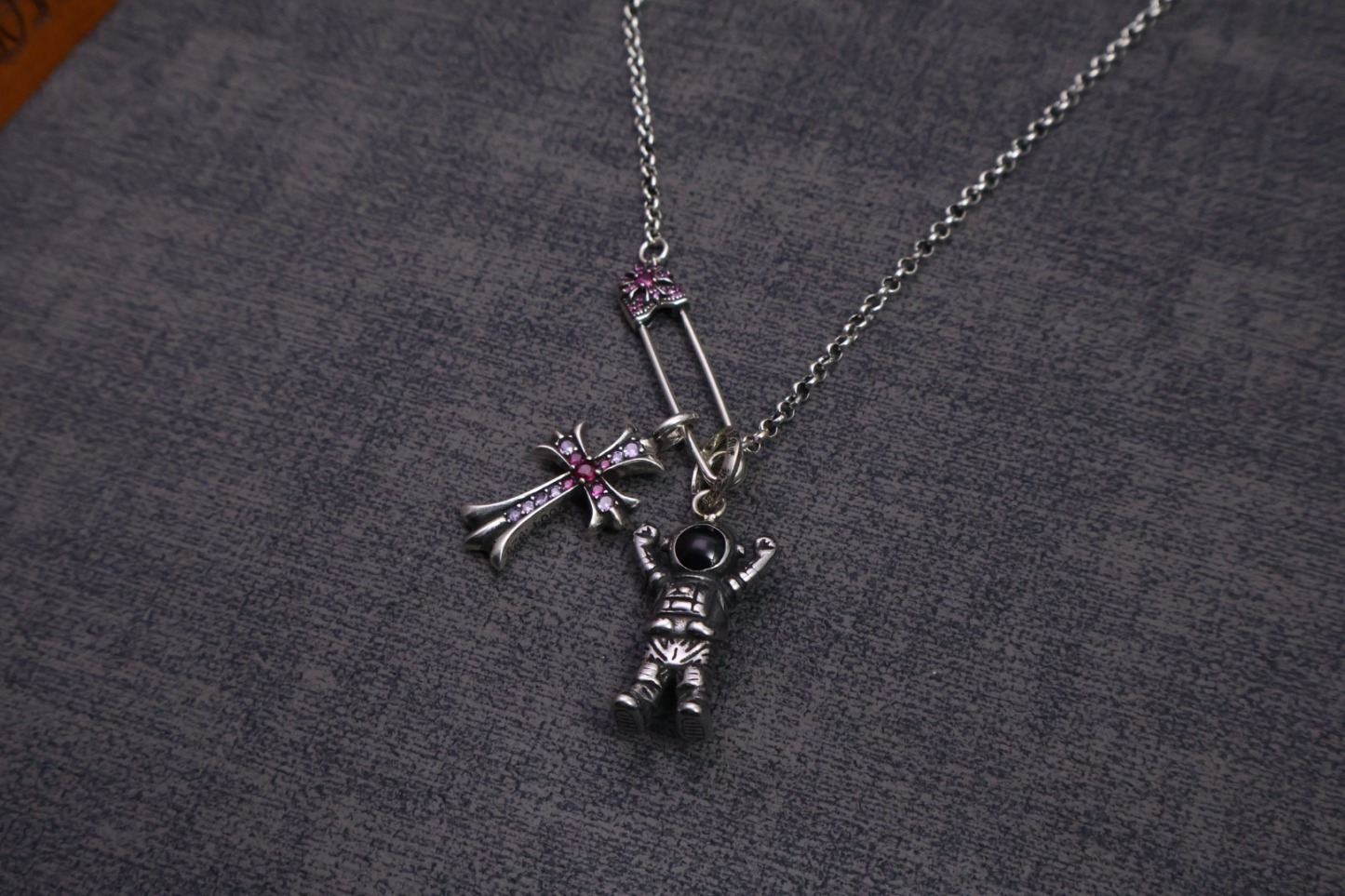 クロムハーツネックレスです