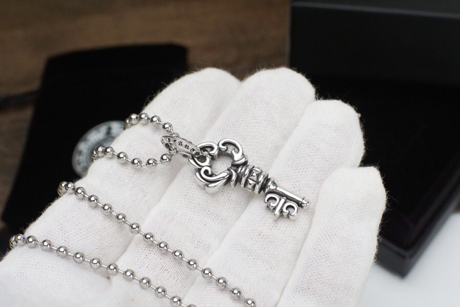 クロムハーツ「Chrome Hearts」キー＆ハートロック ペンダントネックレス