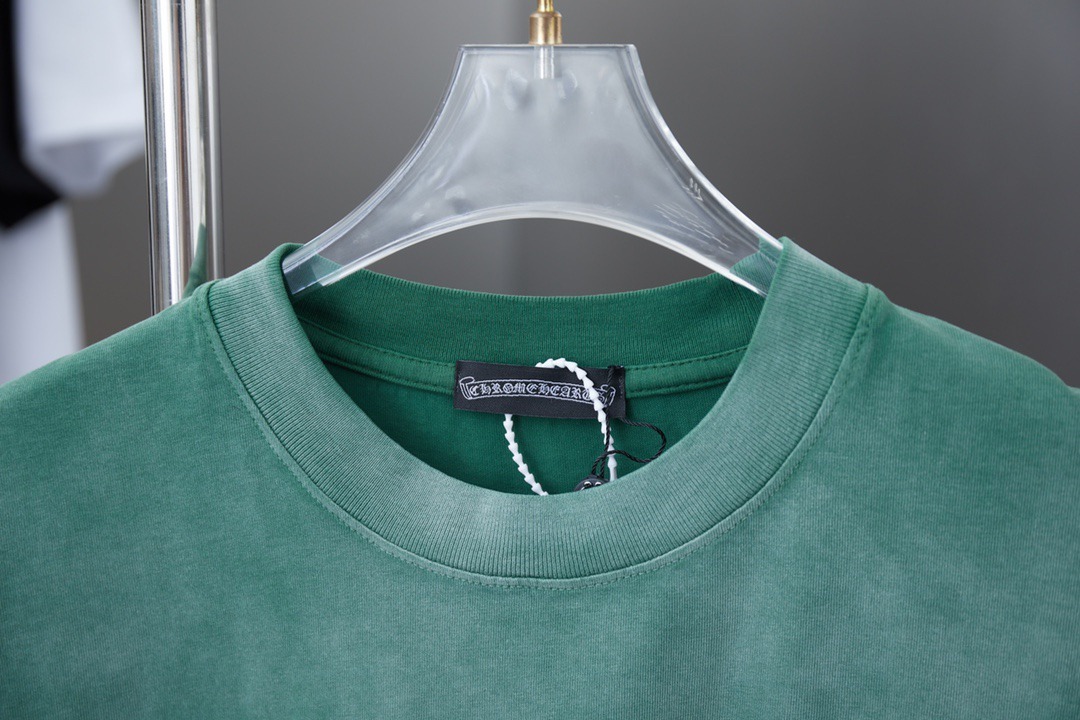 クロムハーツ「Chrome Hearts」ヘビーウェイト ストーンTシャツ