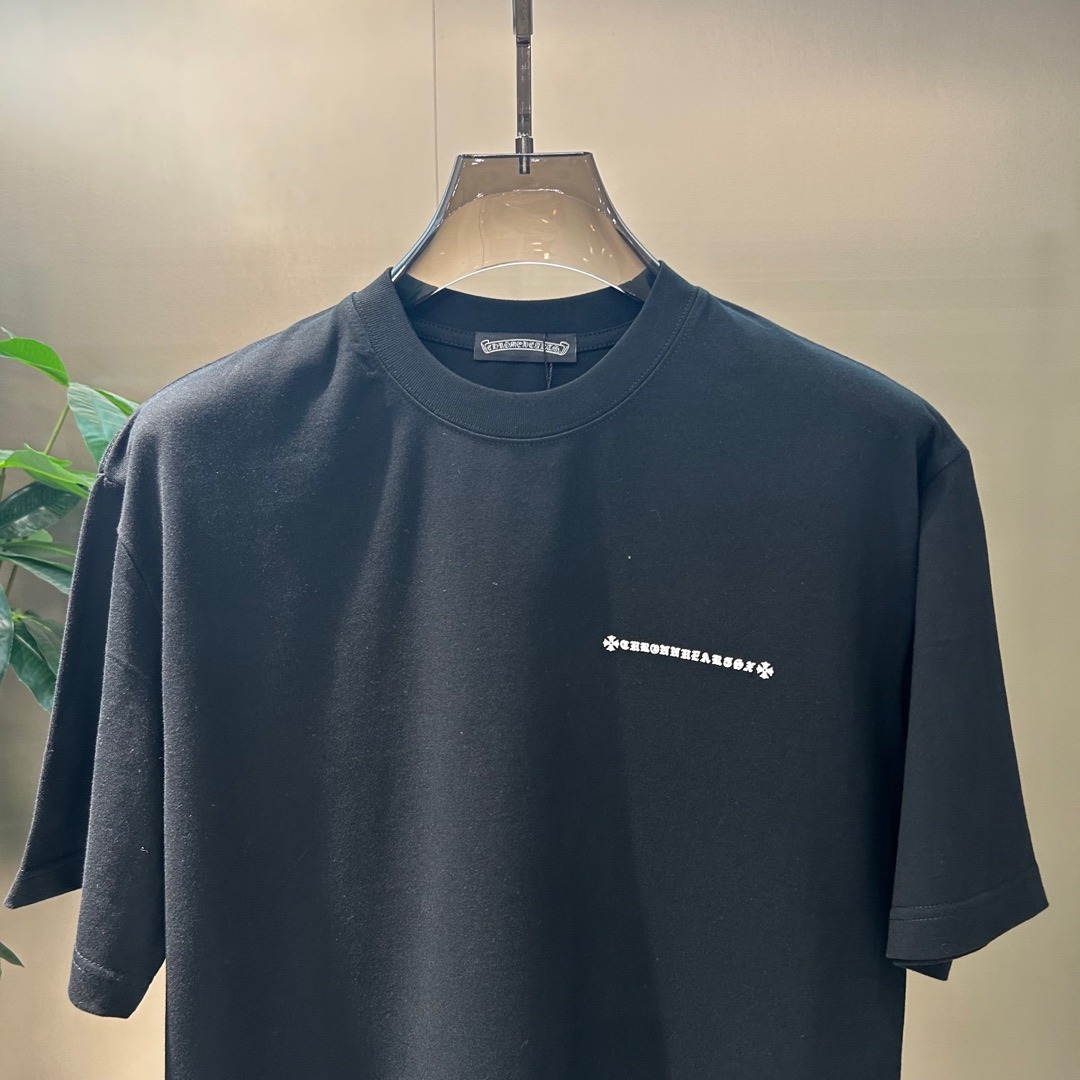 クロムハーツ「Chrome Hearts」クルーネックTシャツ