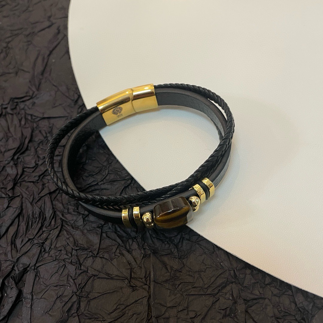クロムハーツ「Chrome Hearts」Tiger Eye Leather Wrap Bracelet