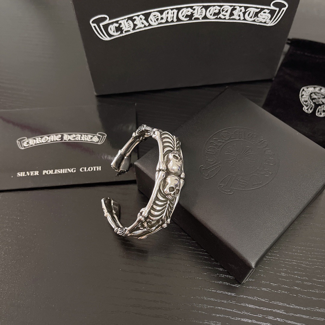 クロムハーツ「Chrome Hearts」Premium Craftsmanship Cuff Bracelet