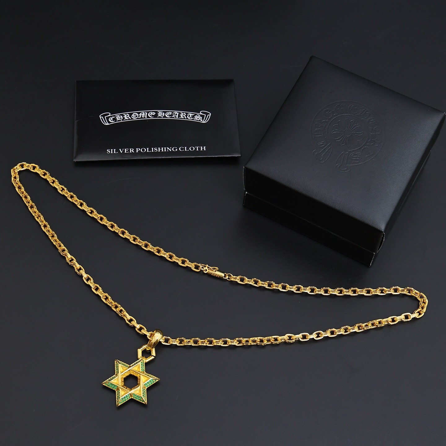 クロムハーツ「Chrome Hearts」スカル&クロス チェーンネックレス