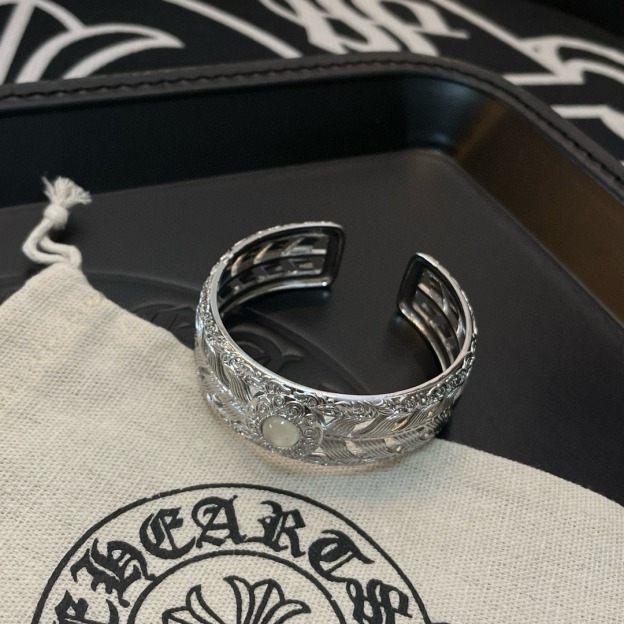 クロムハーツ「Chrome Hearts」Tropical Gothic Wide Cuff Bracelet