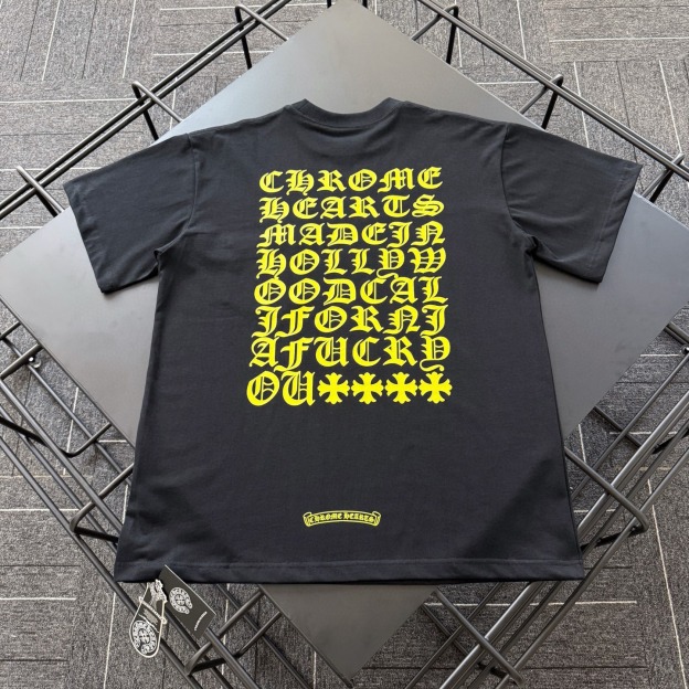 クロムハーツ「Chrome Hearts」ストライプサンスクリットTシャツ