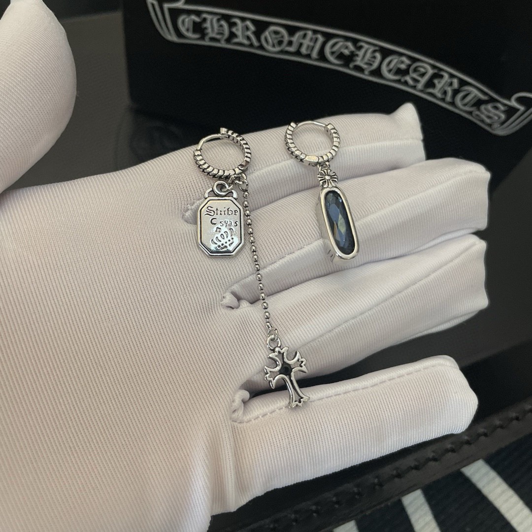 クロムハーツ「Chrome Hearts」 クラシックヴィンテージダイヤモンドピアス S925 ユニセックス ピアス