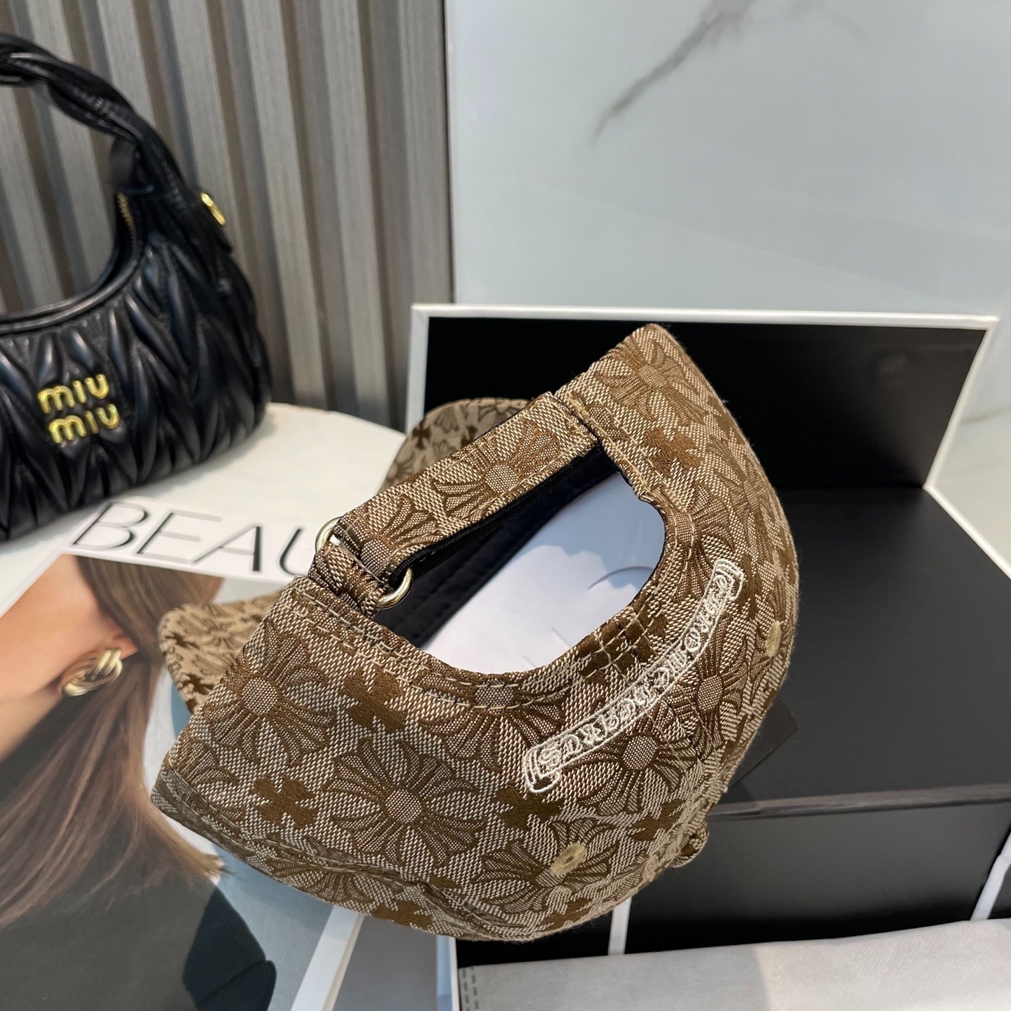 クロムハーツ「Chrome Hearts」プレミアム スナップバック キャップ