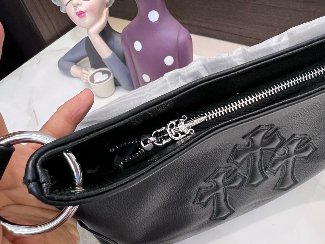 クロムハーツ「Chrome Hearts」 トートバッグ クロスモチーフ 33×24cm