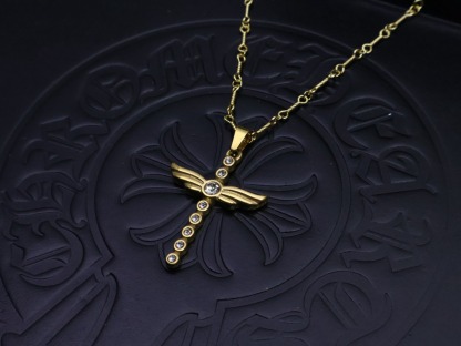 クロムハーツ「Chrome Hearts」アイコニッククロス ネックレス