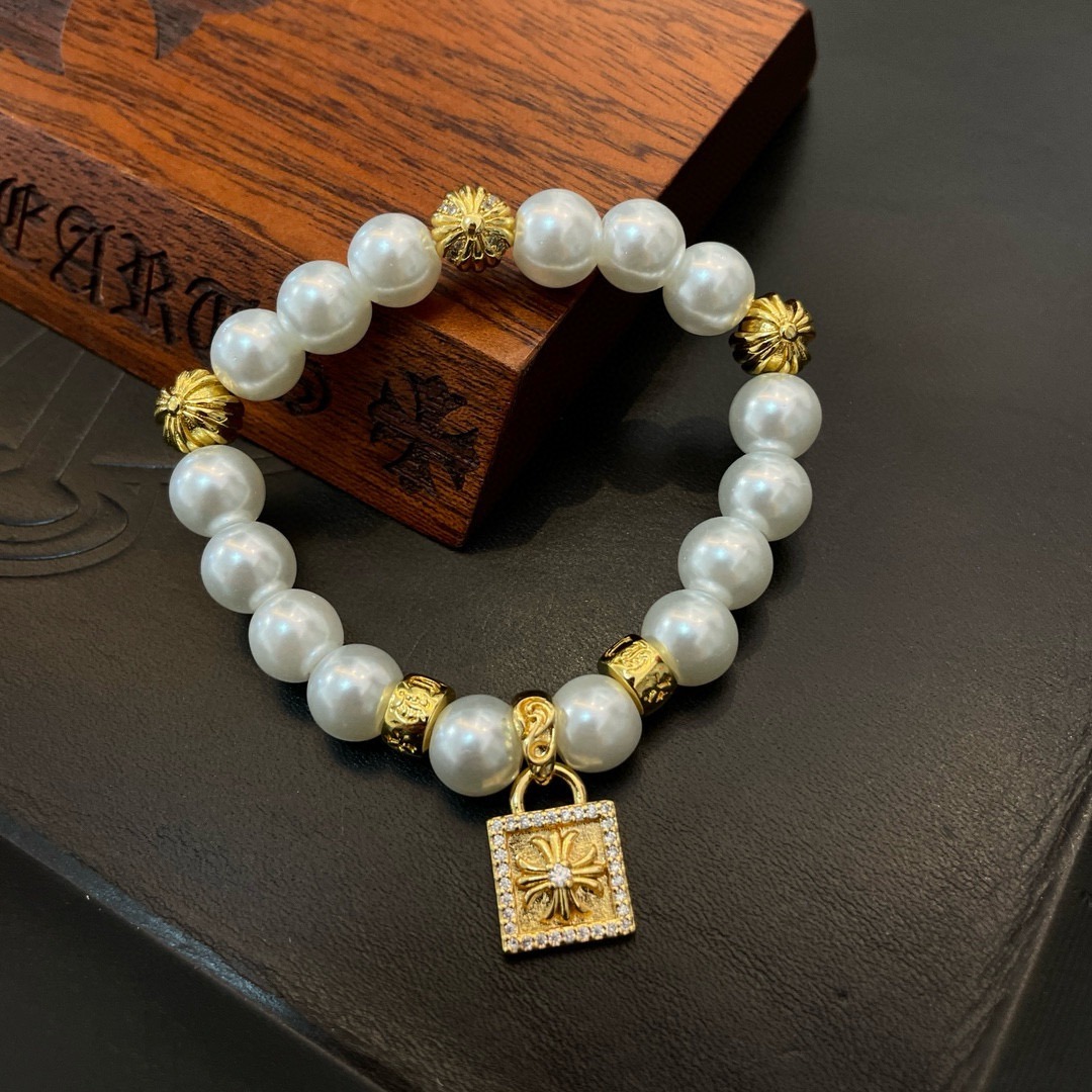 クロムハーツ「Chrome Hearts」パール＆クロス ブレスレット