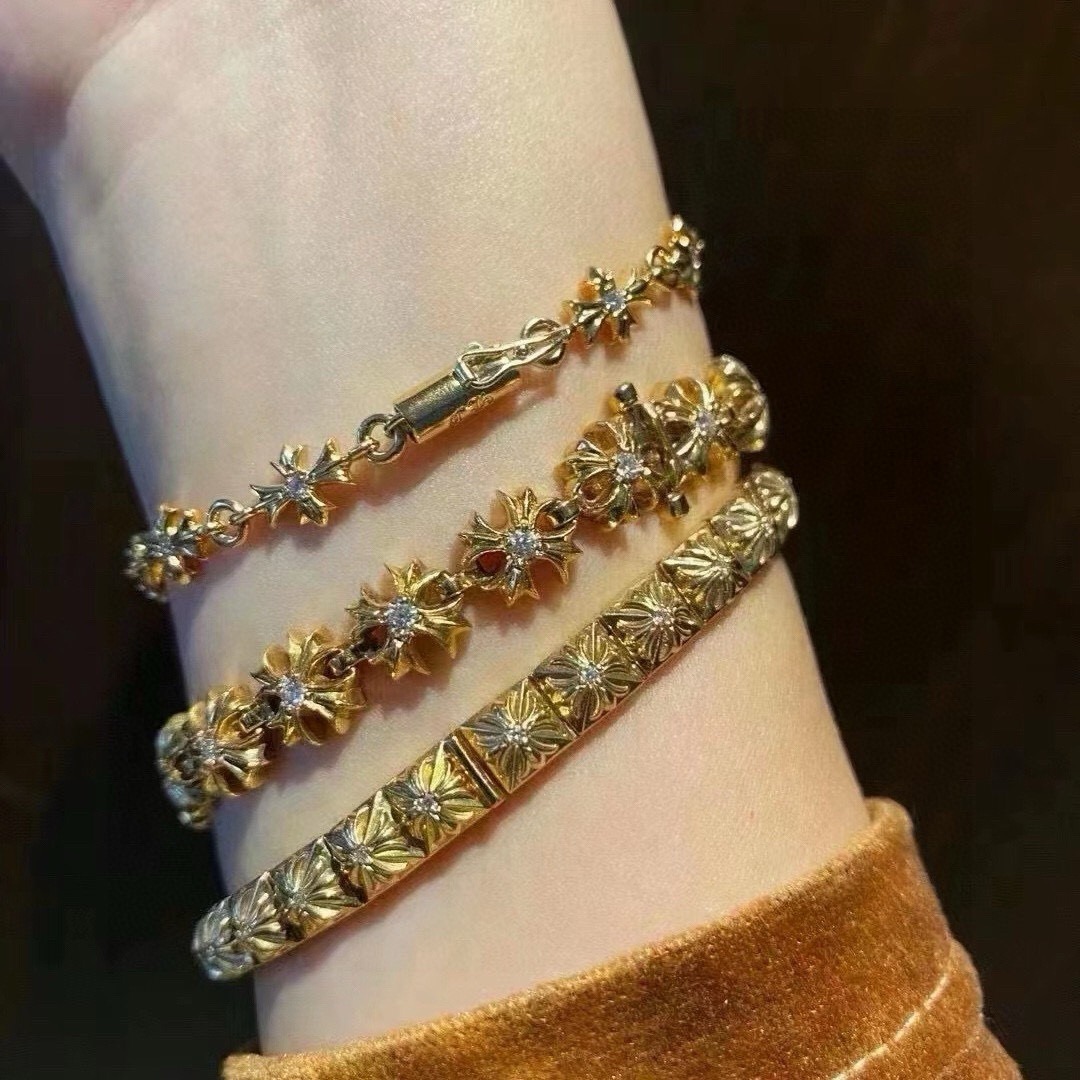 クロムハーツ「Chrome Hearts」ゴールドクロス ダイヤモンド ブレスレット