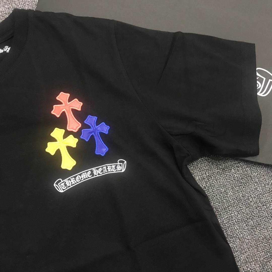 クロムハーツ「Chrome Hearts」レザーアプリケ カラフルクロス Tシャツ