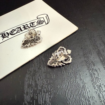 クロムハーツ「Chrome Hearts」クロムハーツ ヴィンテージクロスピアス S925 ユニセックス ピアス