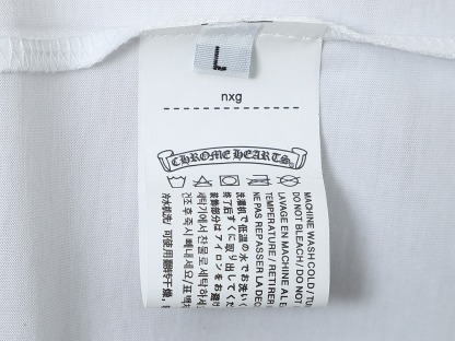 クロムハーツ「Chrome Hearts」ミニマルロゴ プリントTシャツ