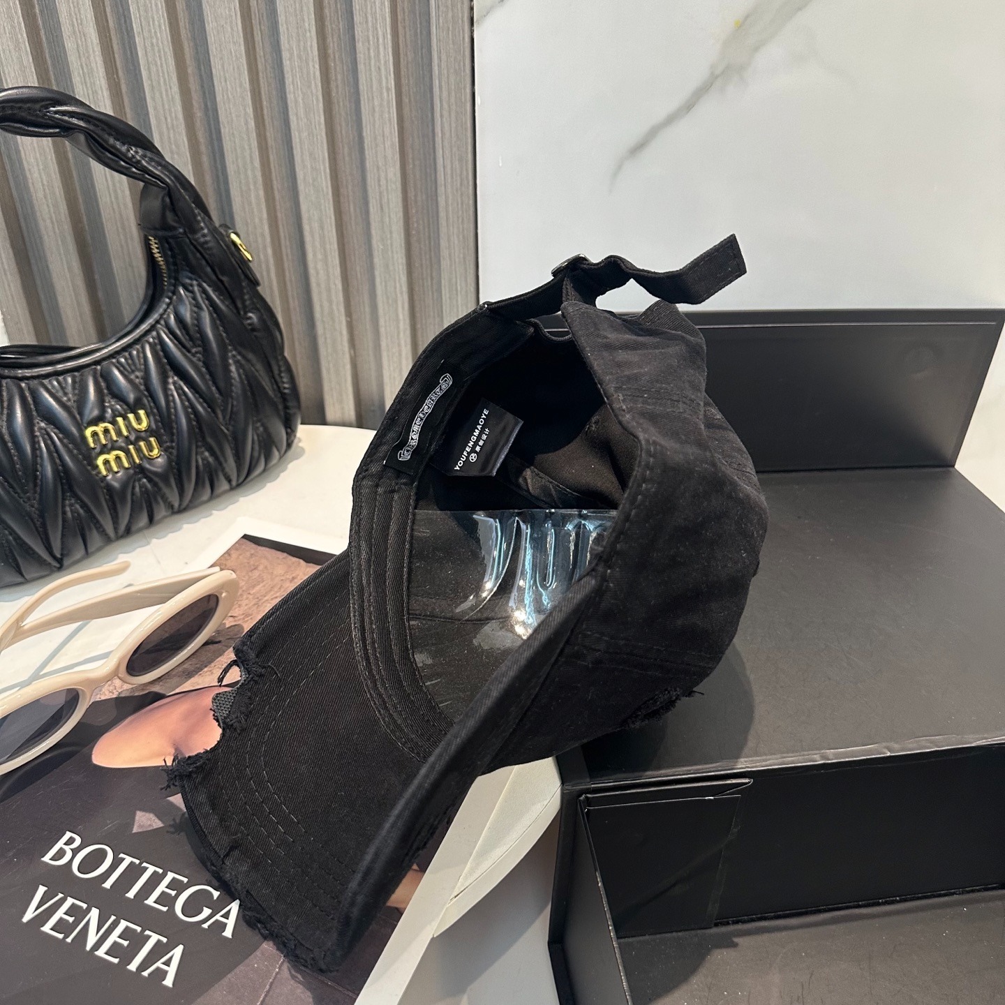 クロムハーツ「Chrome Hearts」クロスエンブレム スナップバック キャップ