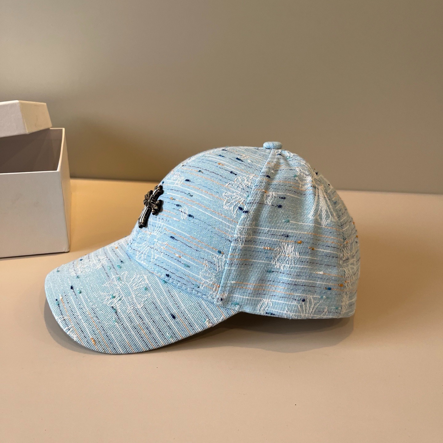 クロムハーツ「Chrome Hearts」モダンスタイル スナップバック キャップ