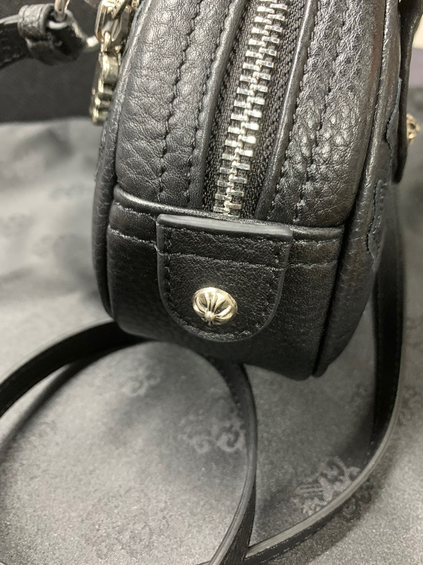 クロムハーツ「Chrome Hearts」クロスロゴ トートバッグ