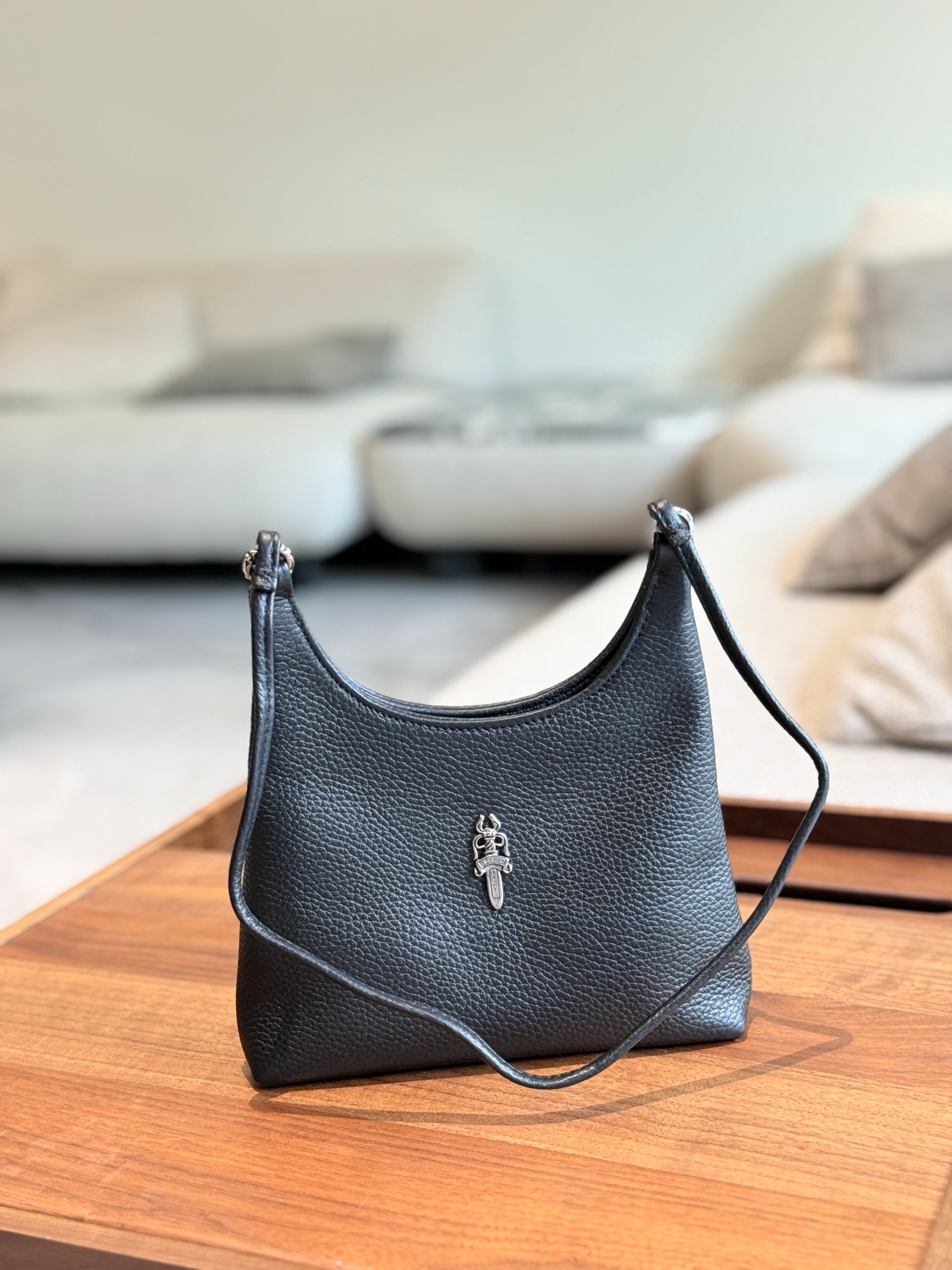 クロムハーツ「Chrome Hearts」ホワイトレザー アンダーアームバッグ