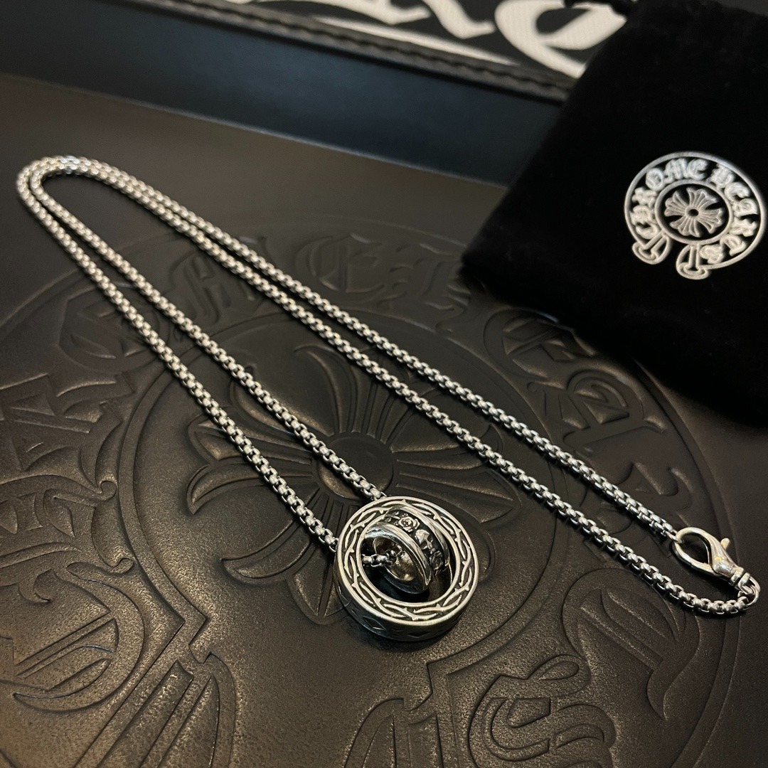 クロムハーツ「Chrome Hearts」ダブルリングクロスペンダントネックレス（ヴィンテージ仕様）