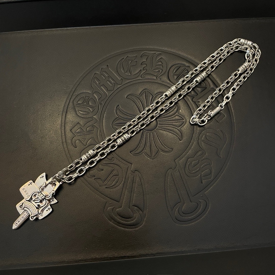 クロムハーツ「Chrome Hearts」ビンテージトリニティ ペンダントネックレス