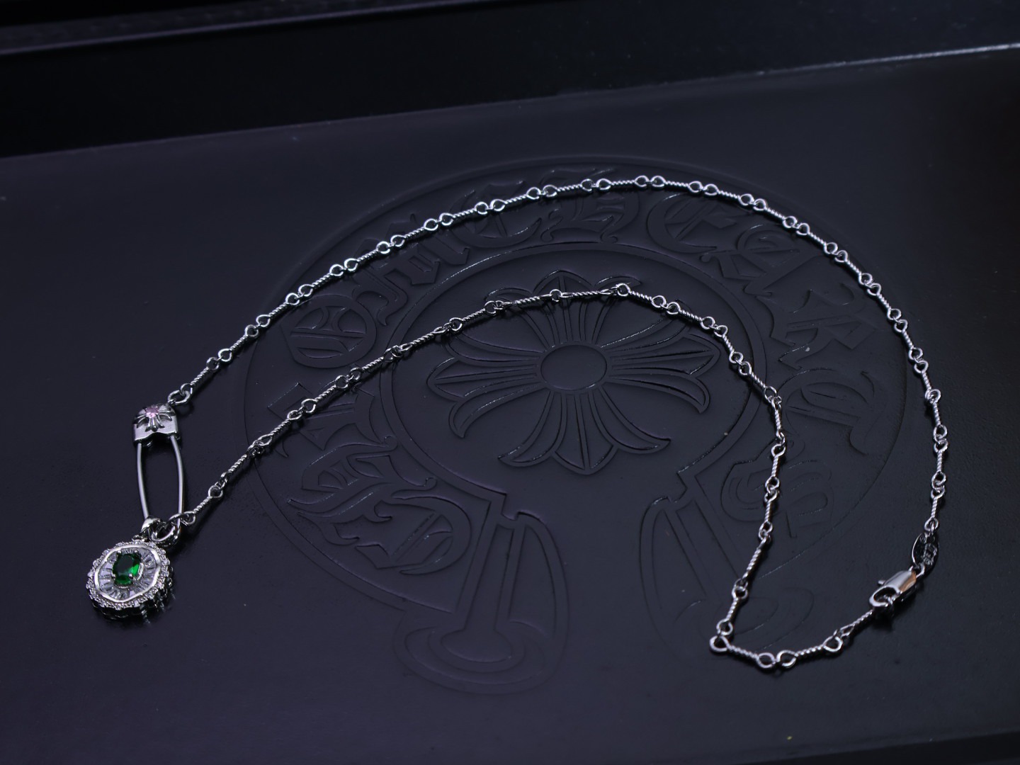 クロムハーツ「Chrome Hearts」ゴシッククロス＆フルール マルチスタイルペンダント