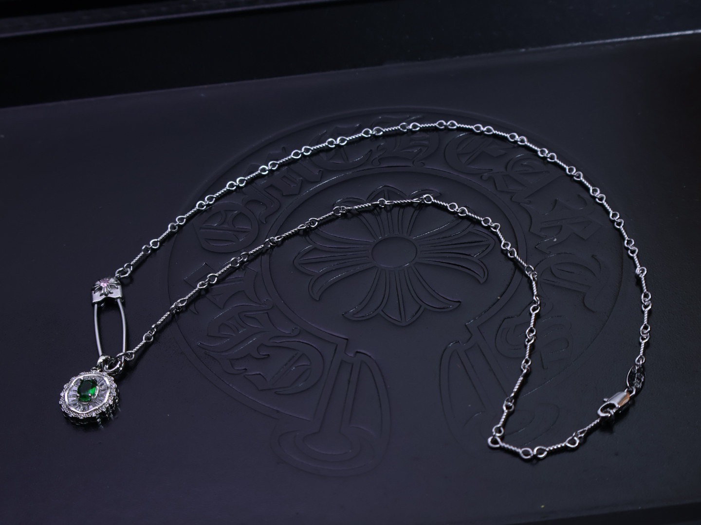 クロムハーツ「Chrome Hearts」ゴシッククロス＆フルール マルチスタイルペンダント