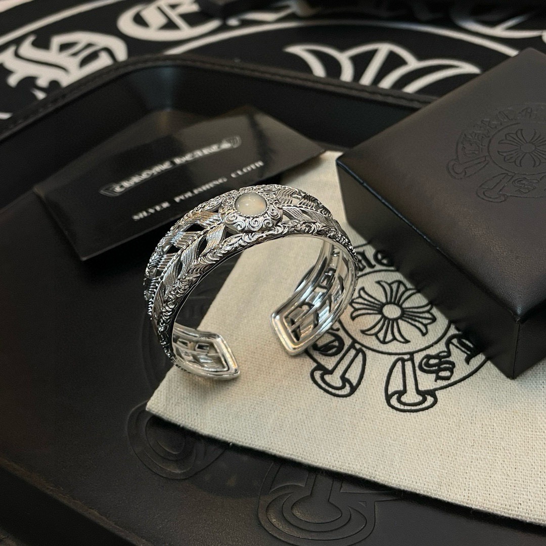 クロムハーツ「Chrome Hearts」Tropical Gothic Wide Cuff Bracelet