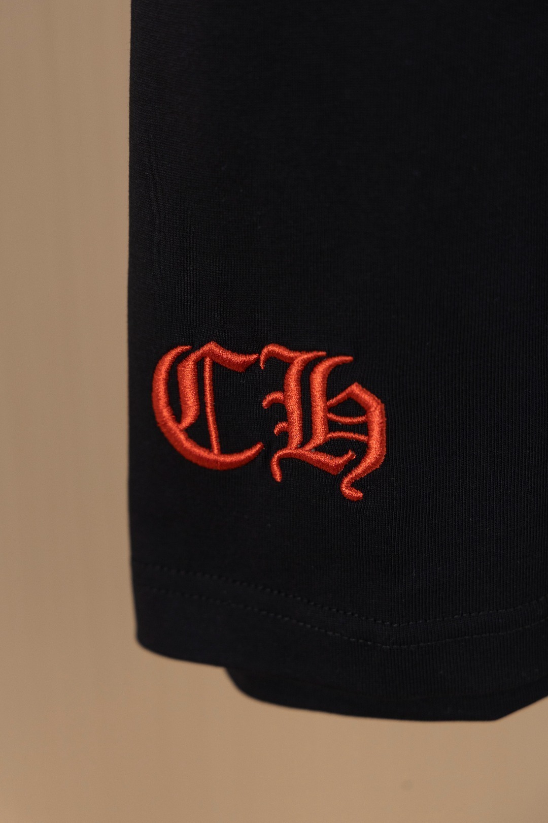 クロムハーツ「Chrome Hearts」サンスクリットホースシュー パッチワークTシャツ