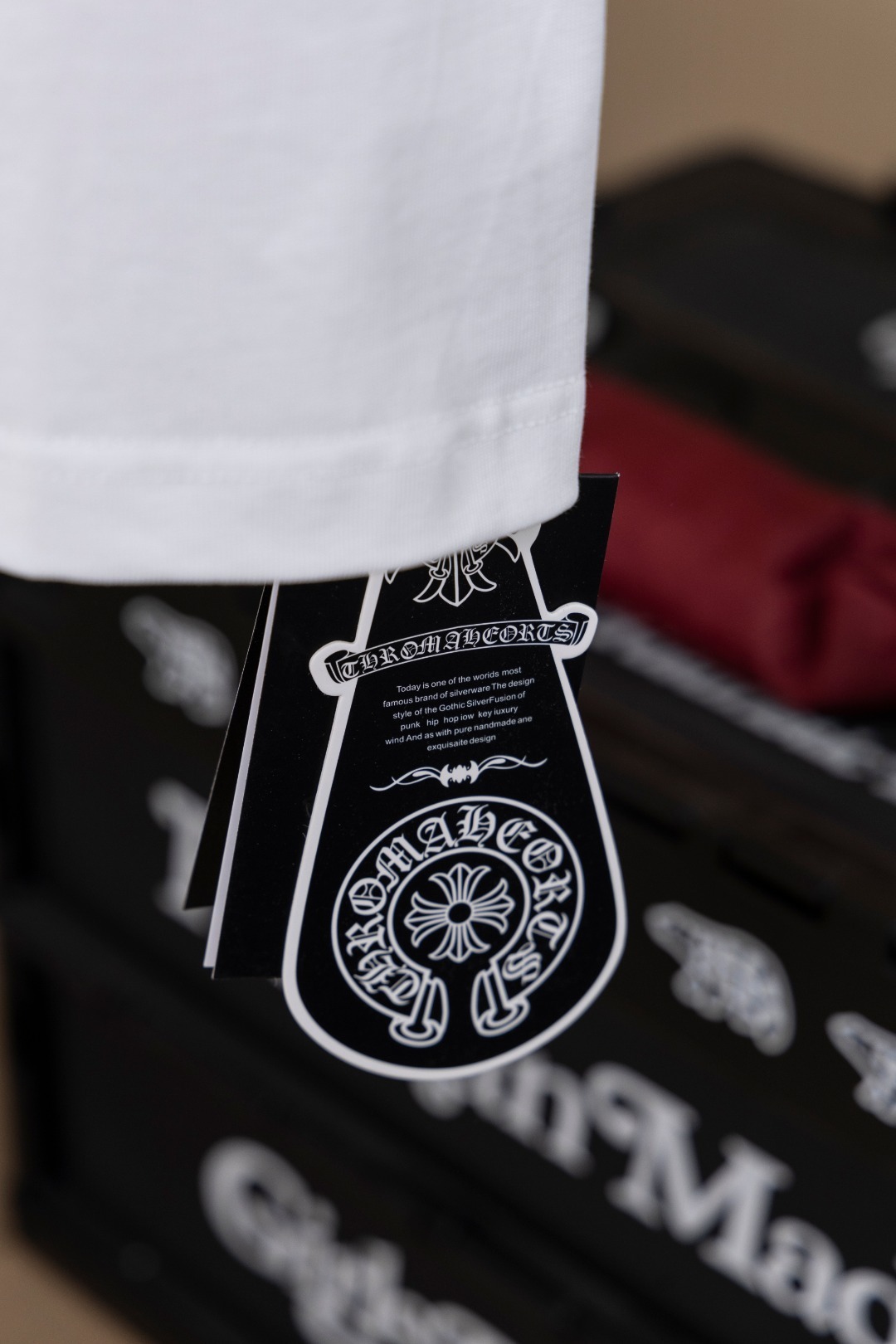 クロムハーツ「Chrome Hearts」ポケットロゴ ホースシューTシャツ