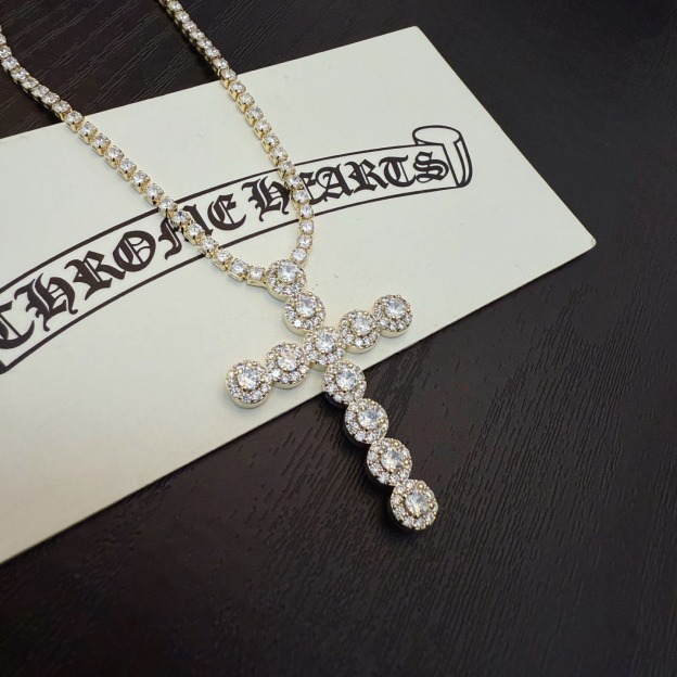 クロムハーツ「Chrome Hearts」ダイヤモンドクロス ペンダントネックレス