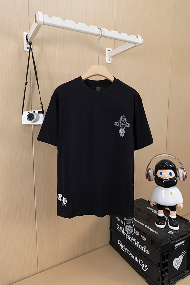 クロムハーツ「Chrome Hearts」クロスパッチエンブロイダリーTシャツ
