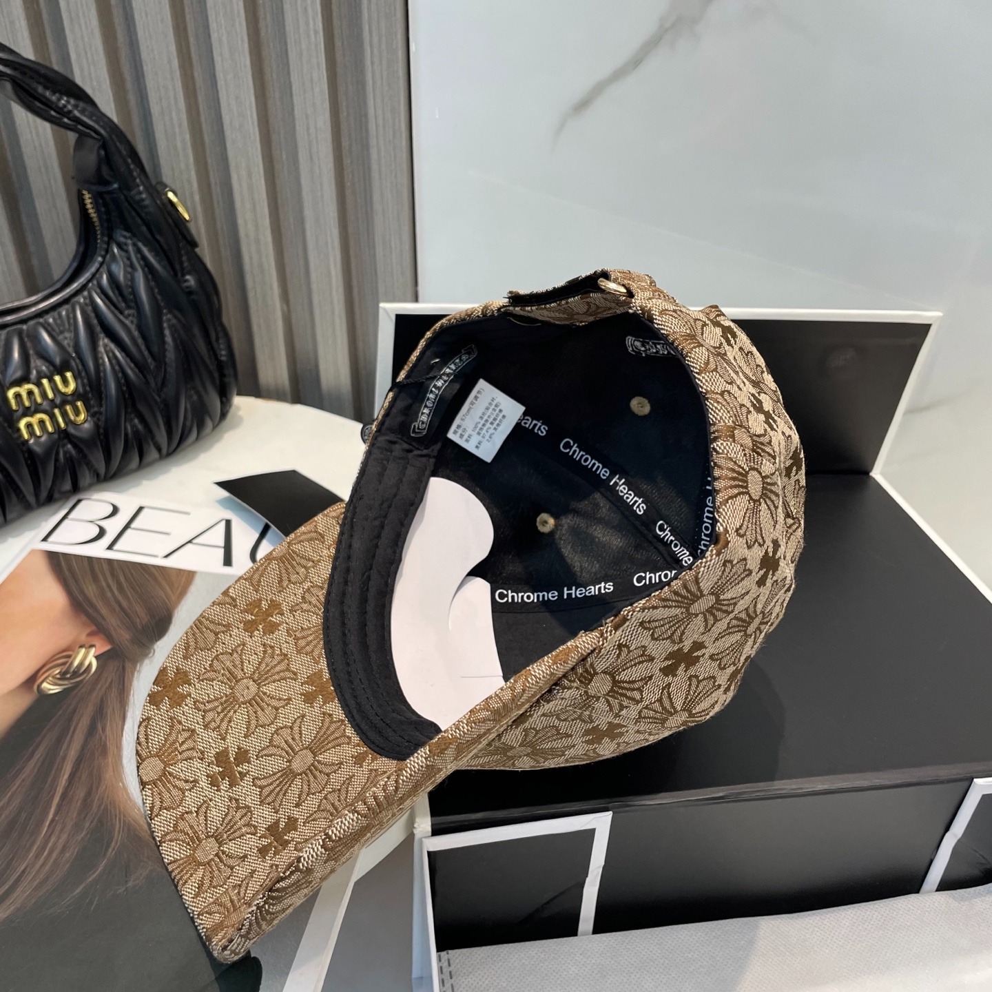 クロムハーツ「Chrome Hearts」プレミアム スナップバック キャップ