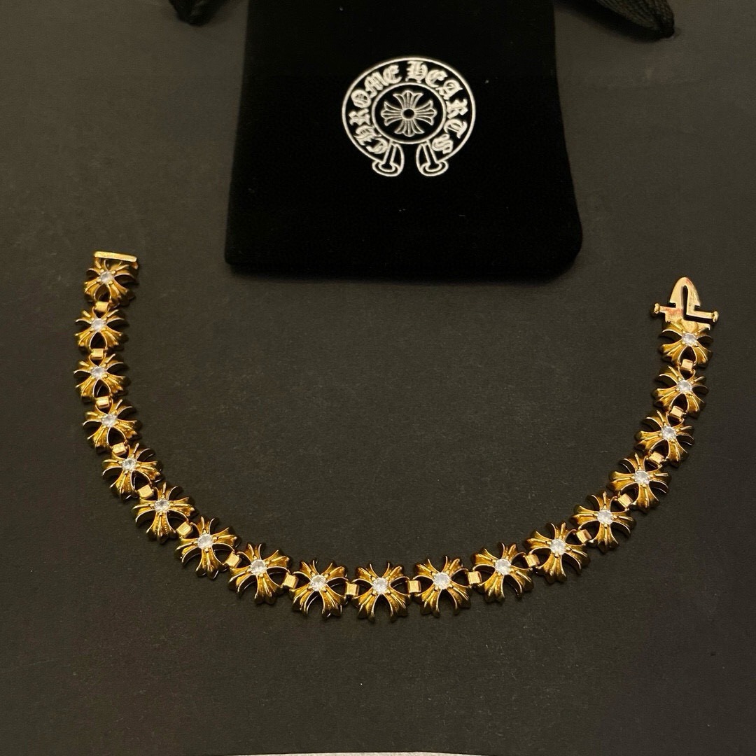 クロムハーツ「Chrome Hearts」ゴールドクロス ダイヤモンド ブレスレット