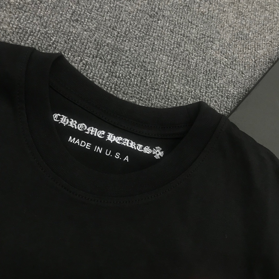 クロムハーツ「Chrome Hearts」レザーアプリケ カラフルクロス Tシャツ