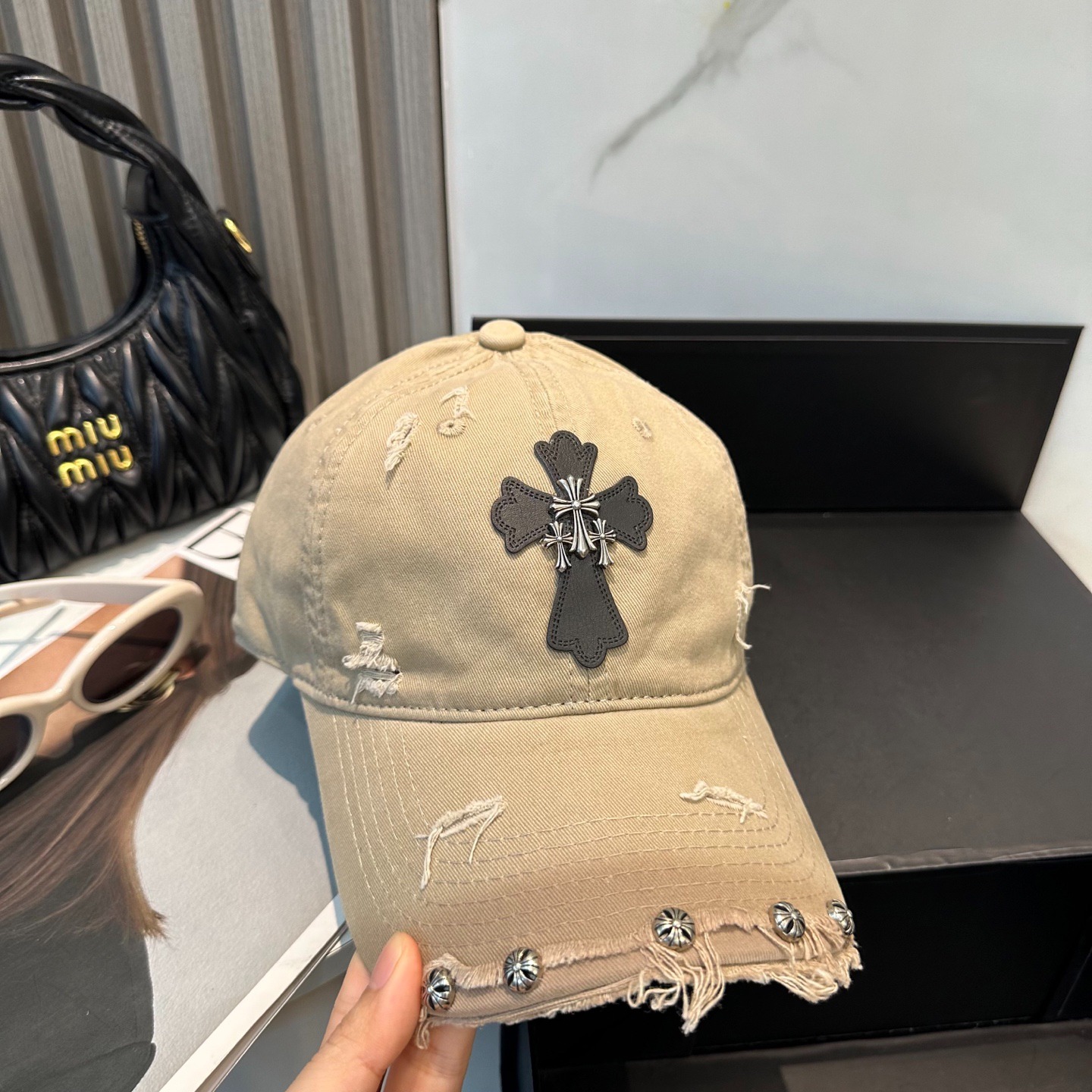 クロムハーツ「Chrome Hearts」クロスエンブレム スナップバック