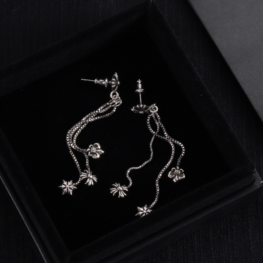クロムハーツ「Chrome Hearts」クロムハーツ フリンジピアス S925 ピアス