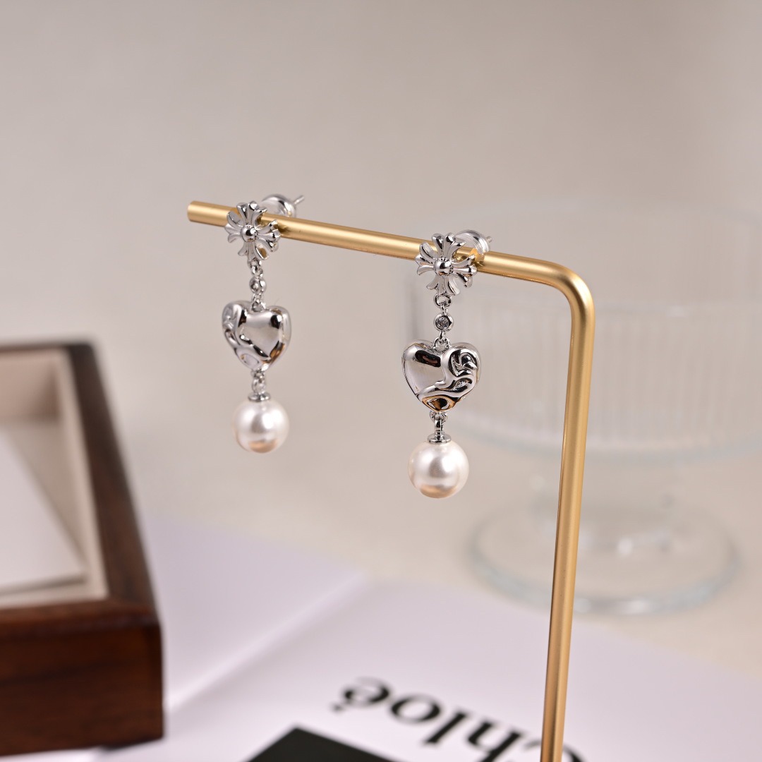 クロムハーツ「Chrome Hearts」クロムハーツ ニューコレクションピアス S925 ピアス