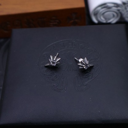 クロムハーツ「Chrome Hearts」クロムハーツ ヴィンテージクロスピアス S925 ユニセックス ピアス