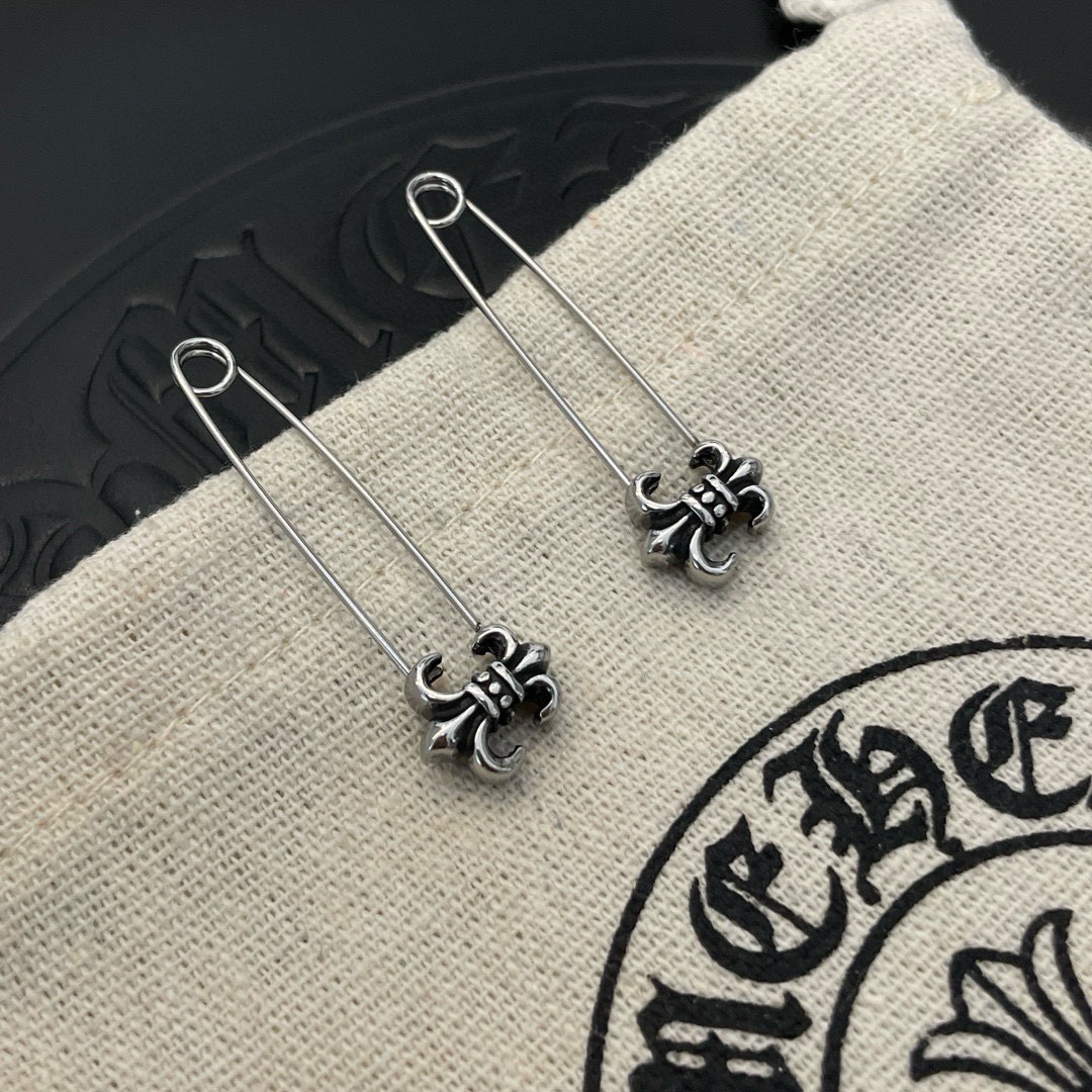 クロムハーツ「Chrome Hearts」ピンスカウトフラワーピアス S925 ハンドメイド ピアス