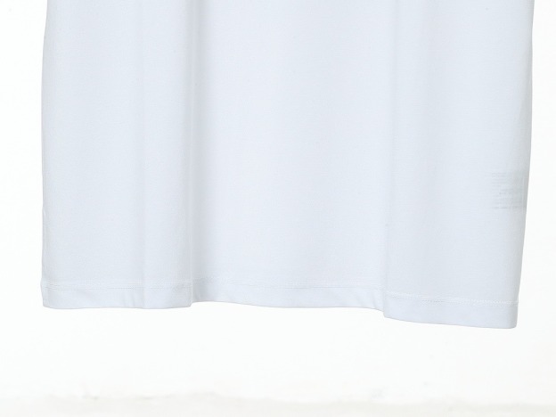 クロムハーツ「Chrome Hearts」ミニマルロゴ プリントTシャツ