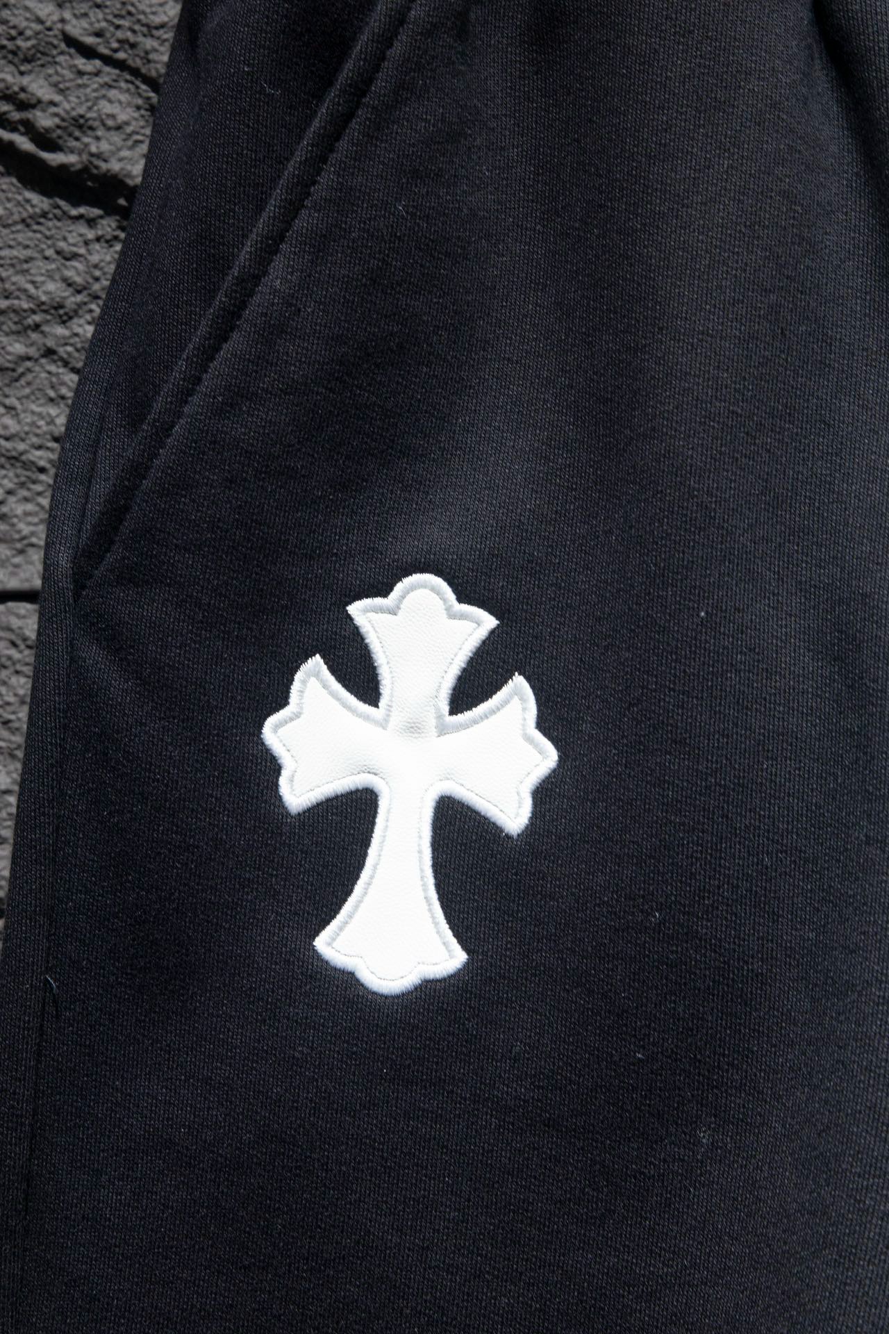 クロムハーツ「Chrome Hearts」ヴィンテージウォッシュ エンブロイダリー カーゴショーツ