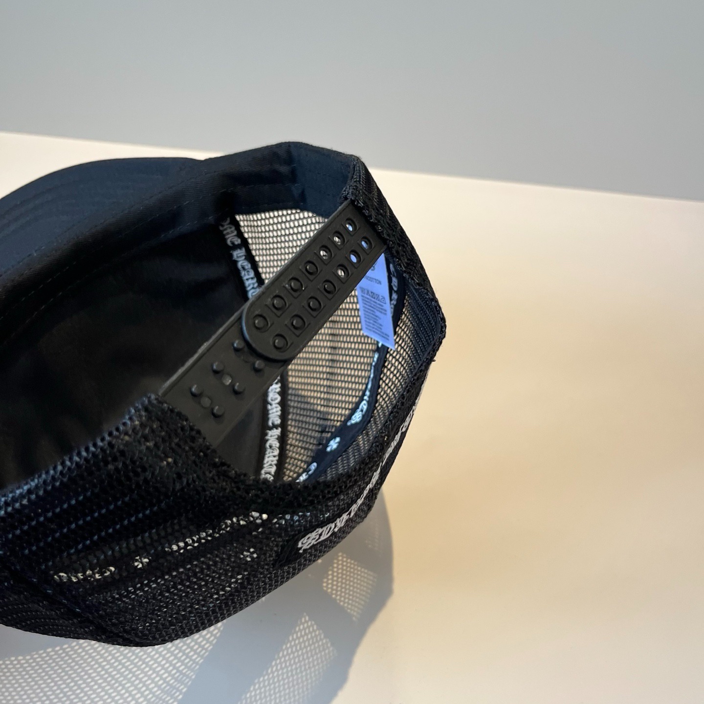 クロムハーツ「Chrome Hearts」モダン スナップバック キャップ