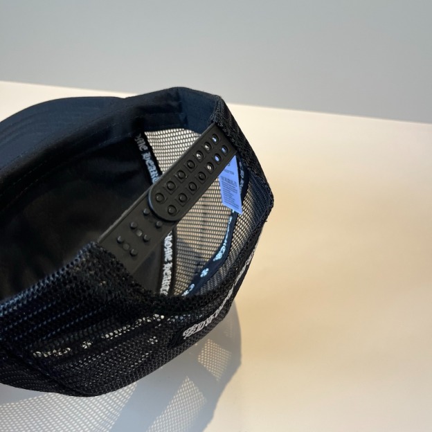 クロムハーツ「Chrome Hearts」モダン スナップバック キャップ